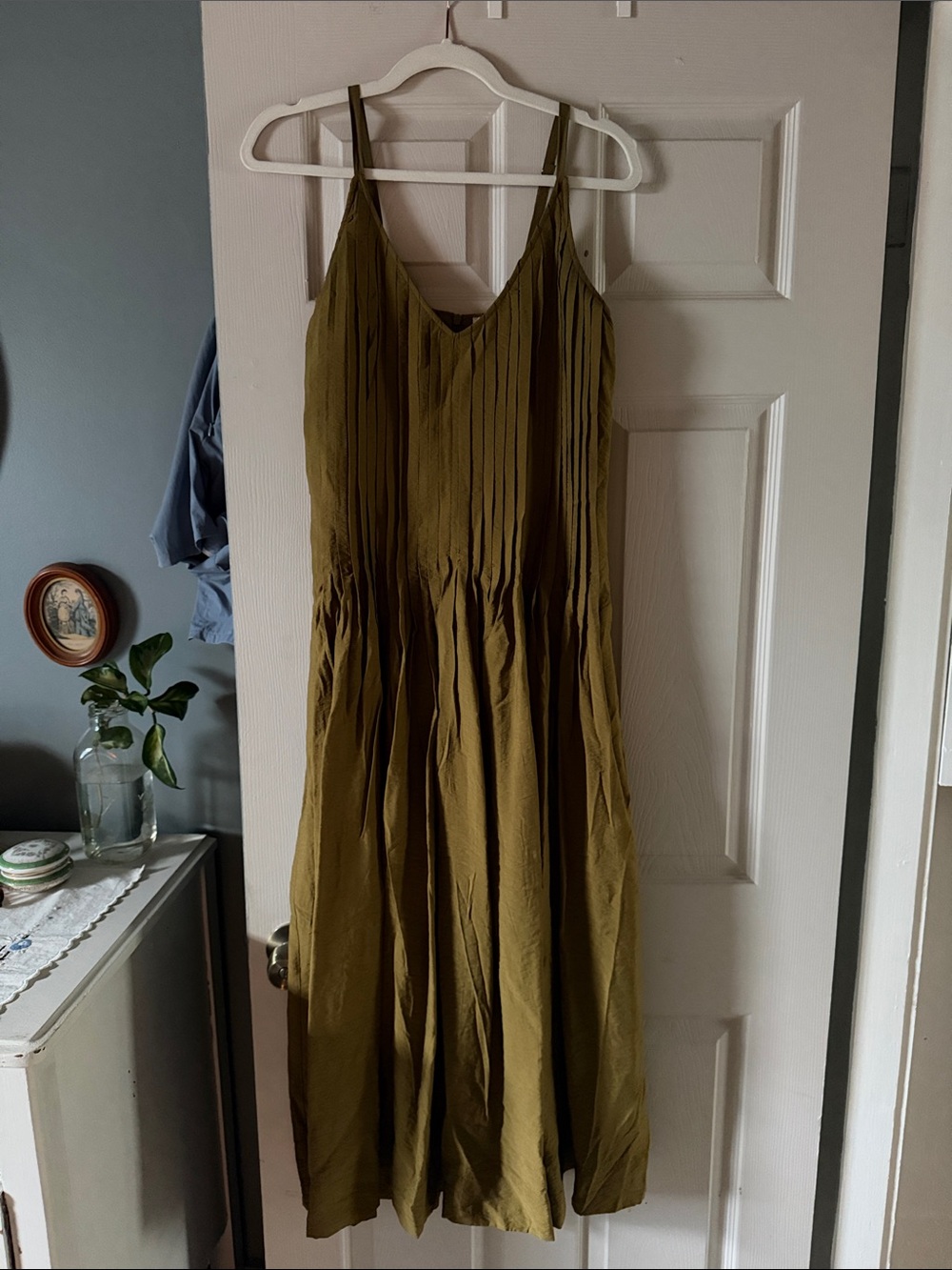 Moon River Olive Green Pleated Maxi Dress